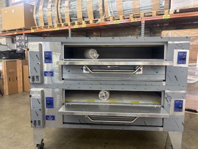 Bakers Pride Y-802BL Super Deck Series 66"W x 44"D Gas Double Deck  Brick Lined Pizza Oven - DEMO UNIT