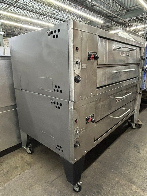 Bakers Pride Y-602  Natural Gas 6 Pie Double Stack Pizza Oven  (USED UNIT)