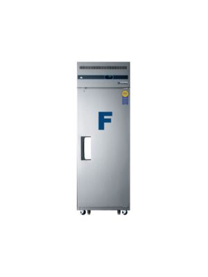 Everest ESF1 Single Solid Door Upright Reach-In Freezer 29.25"   FREE SHIPPING W/O LIFTGATE