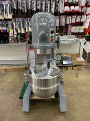 Hobart H-600 60 Quart Mixer Including Hook, Flat Beater, Whip and Bowl 230V 3 phase (USED)